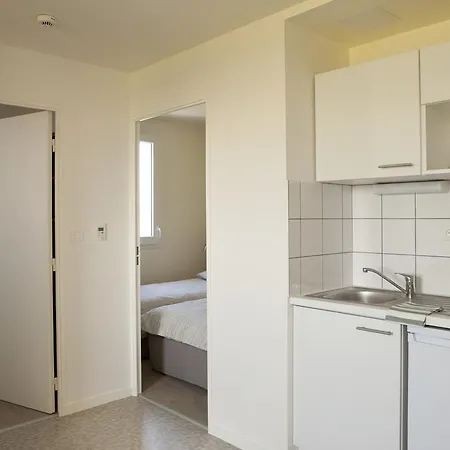 Hotel Les Clefs Du Roy By Popinns Buc (Yvelines)