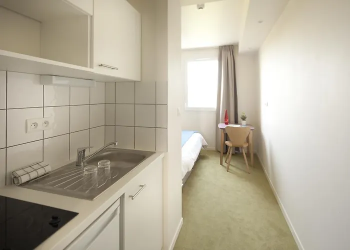 Aparthotel Les Clefs Du Roy By Popinns